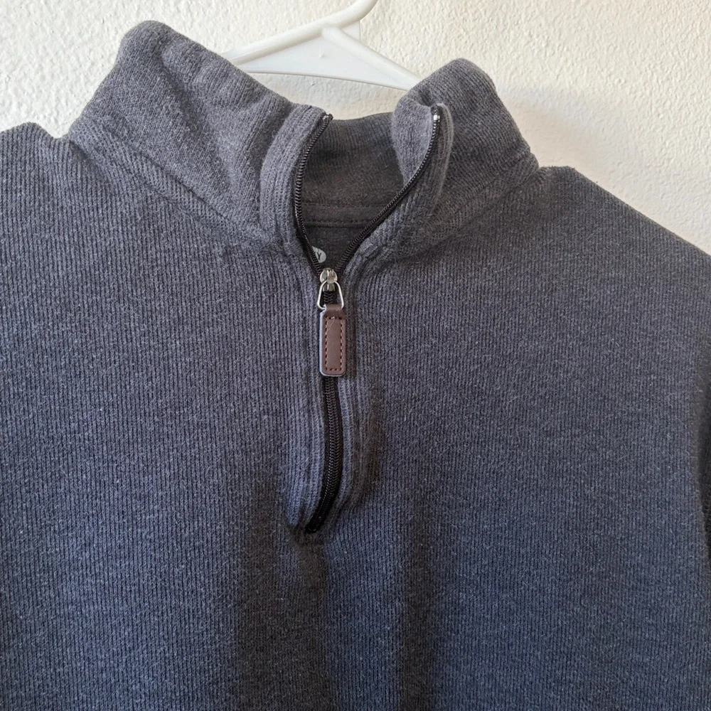 Men's Gray Half-Zip Sweater - Picture 2 of 3